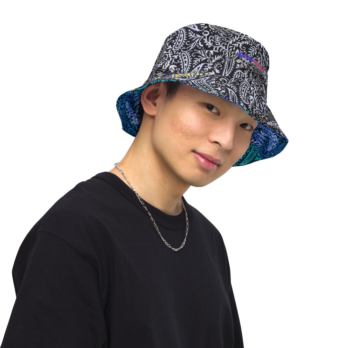Black & White Bandana, Reversible bucket hat