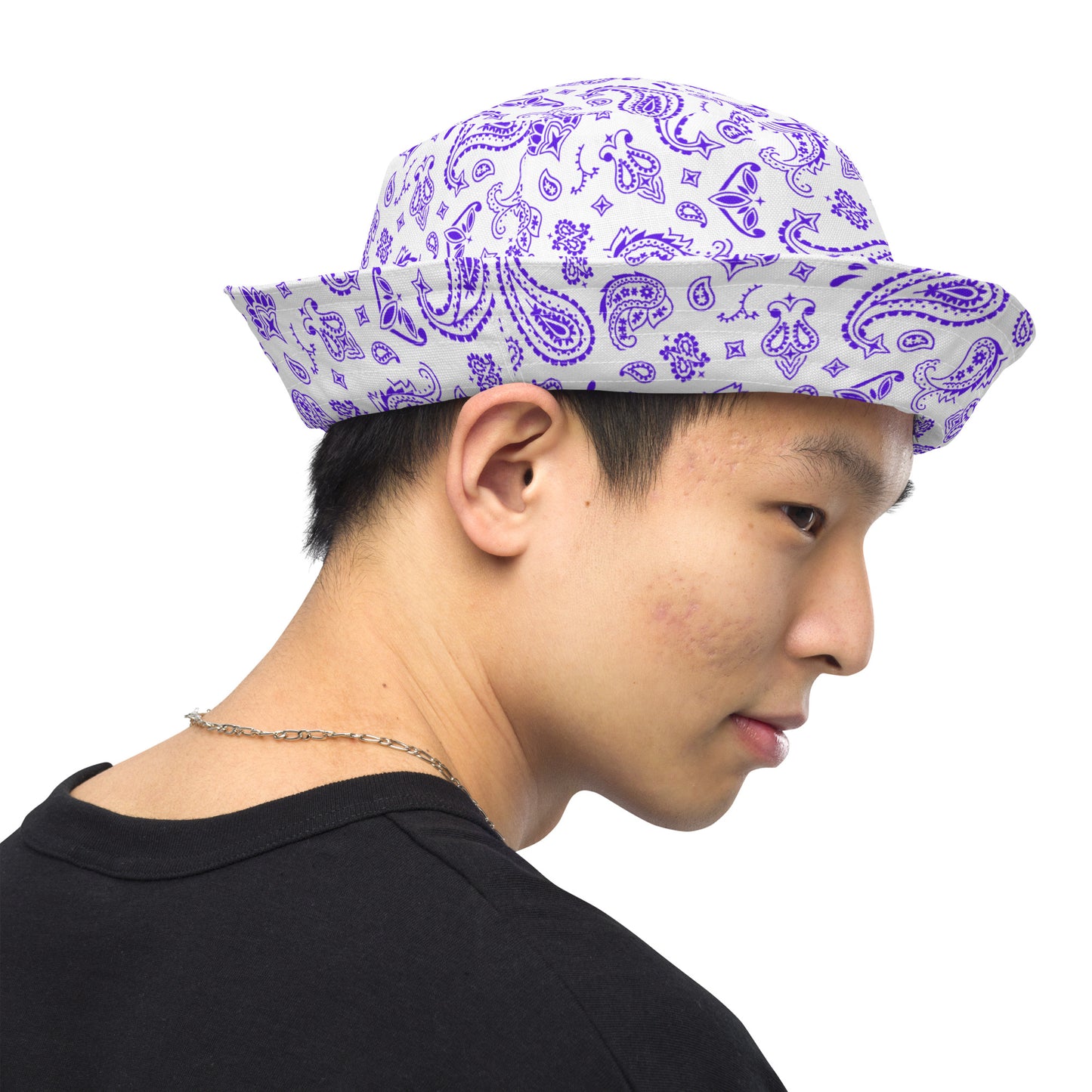 Reversible bucket hat