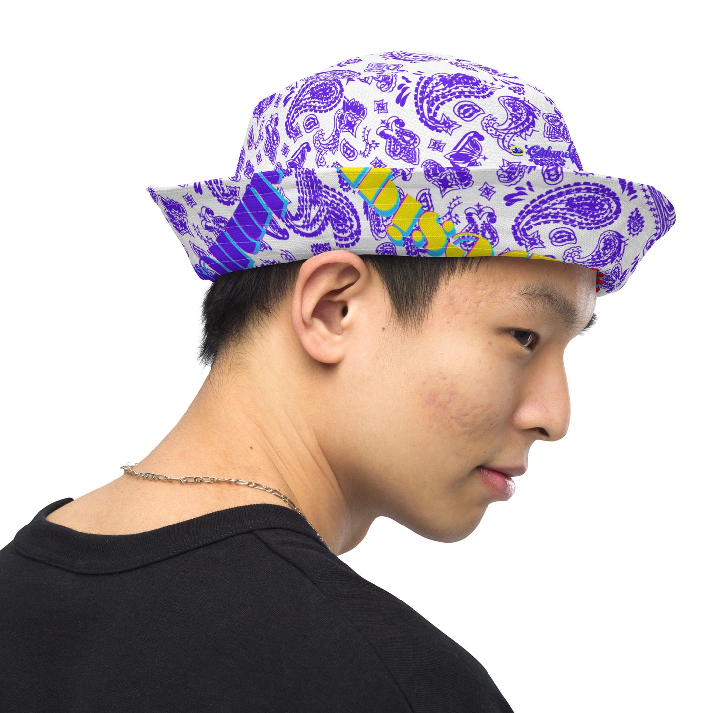 Reversible bucket hat