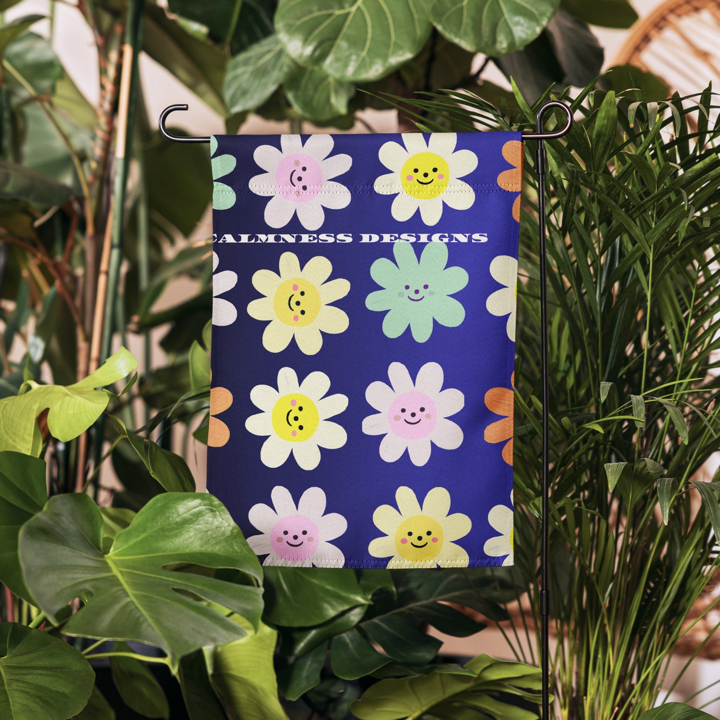 Cute Impasto Daisy flowers, CUTE-SMILY FACE Calmness Designs Garden flag