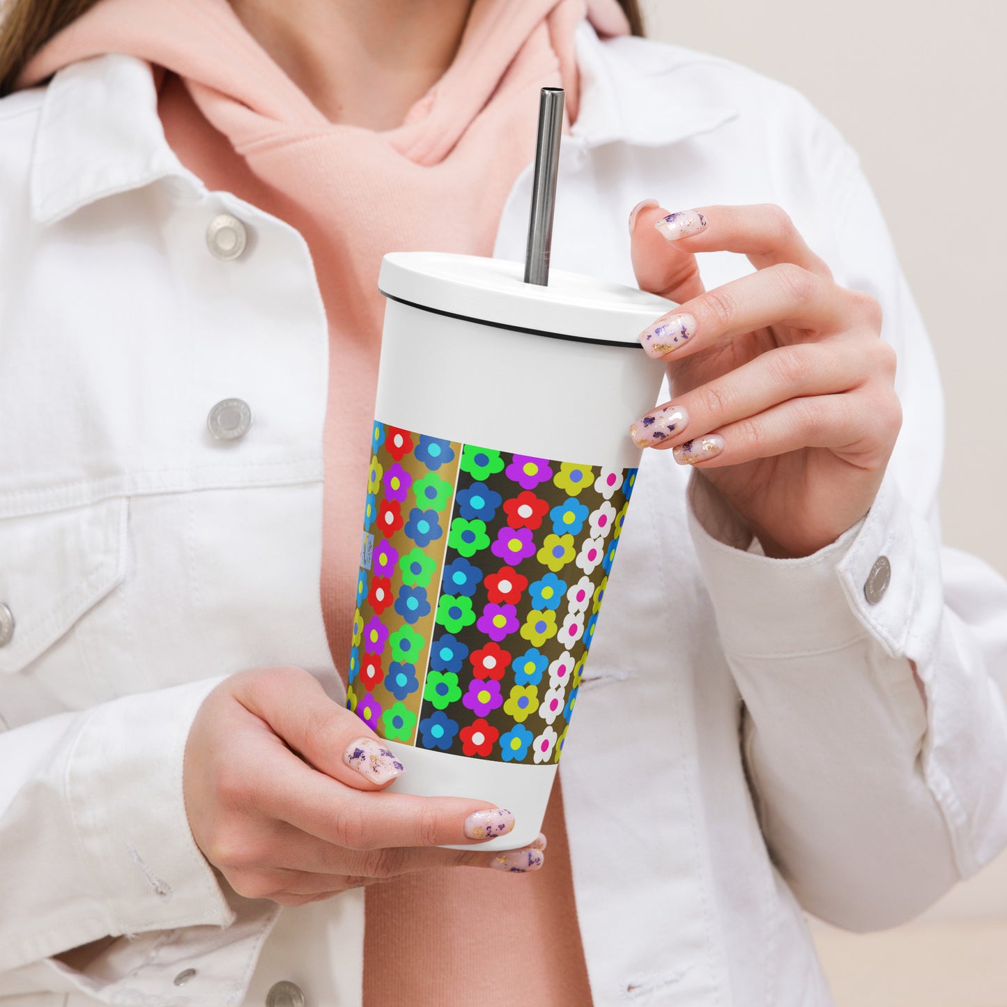Cute Impasto Daisy flowers, Calmness Designs Insulated tumbler with a straw