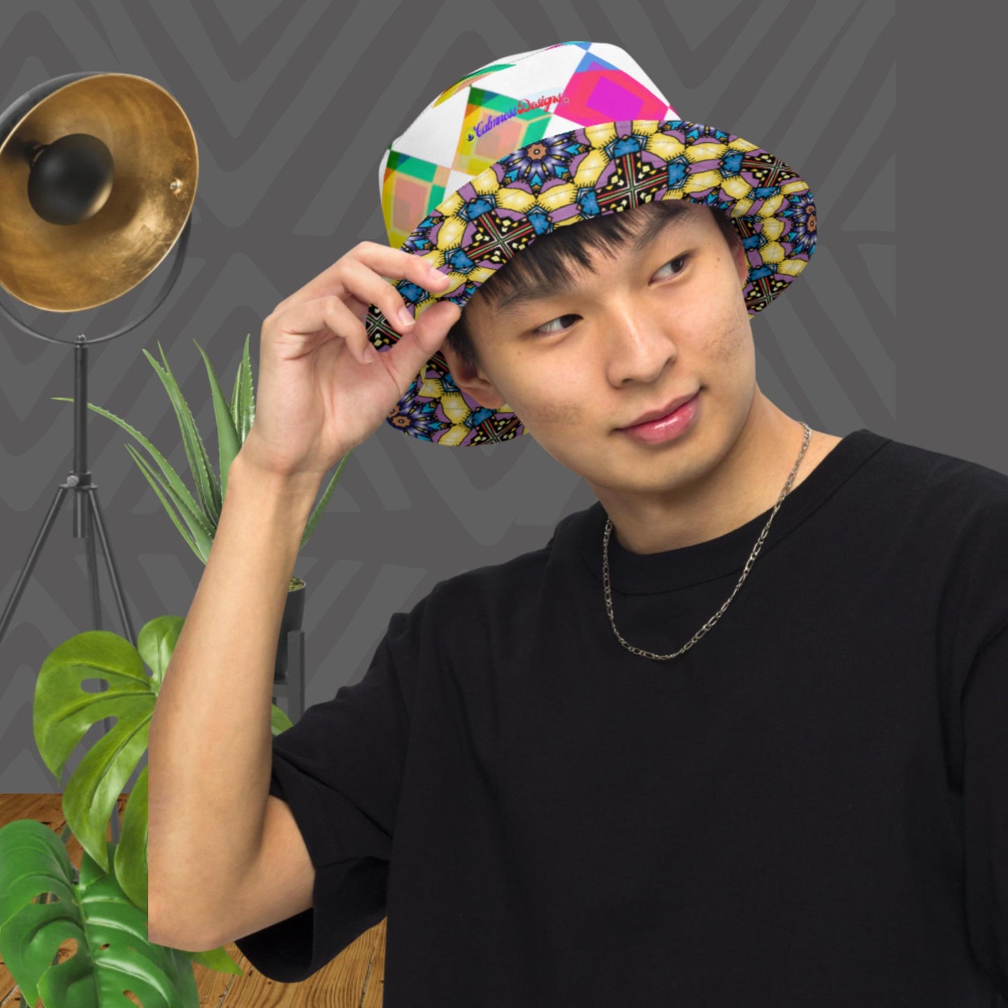 Kaleidoscope Geometric, Reversible bucket hat