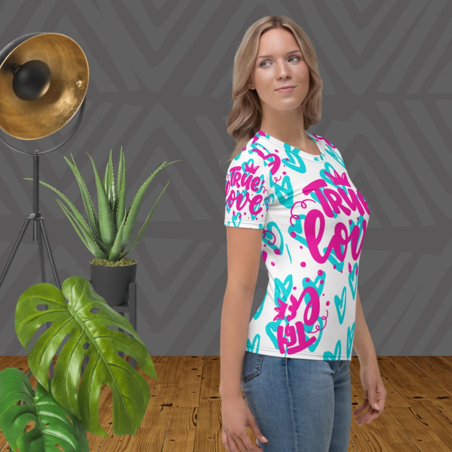 True Love, Hearts, Women's T-shirt