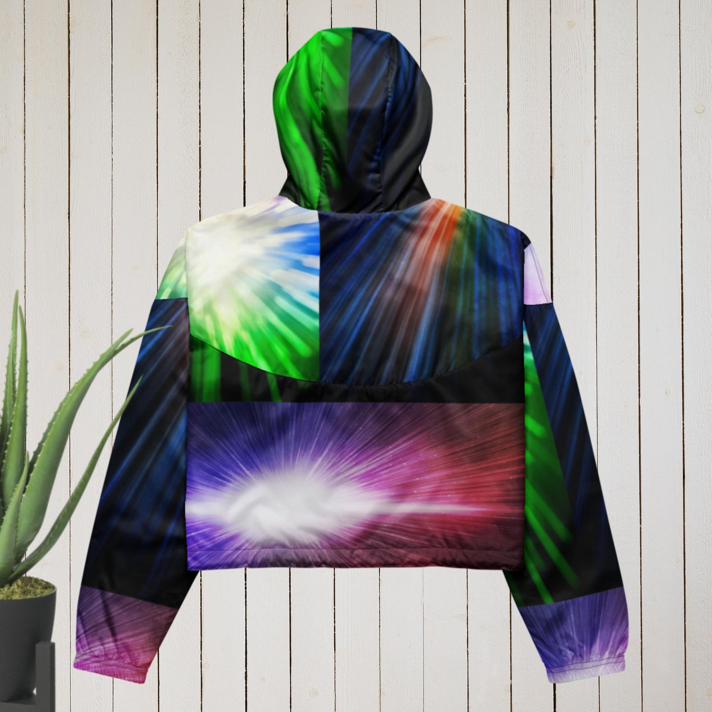 Big bang effect on bright blue galaxy sky, Women’s cropped windbreaker