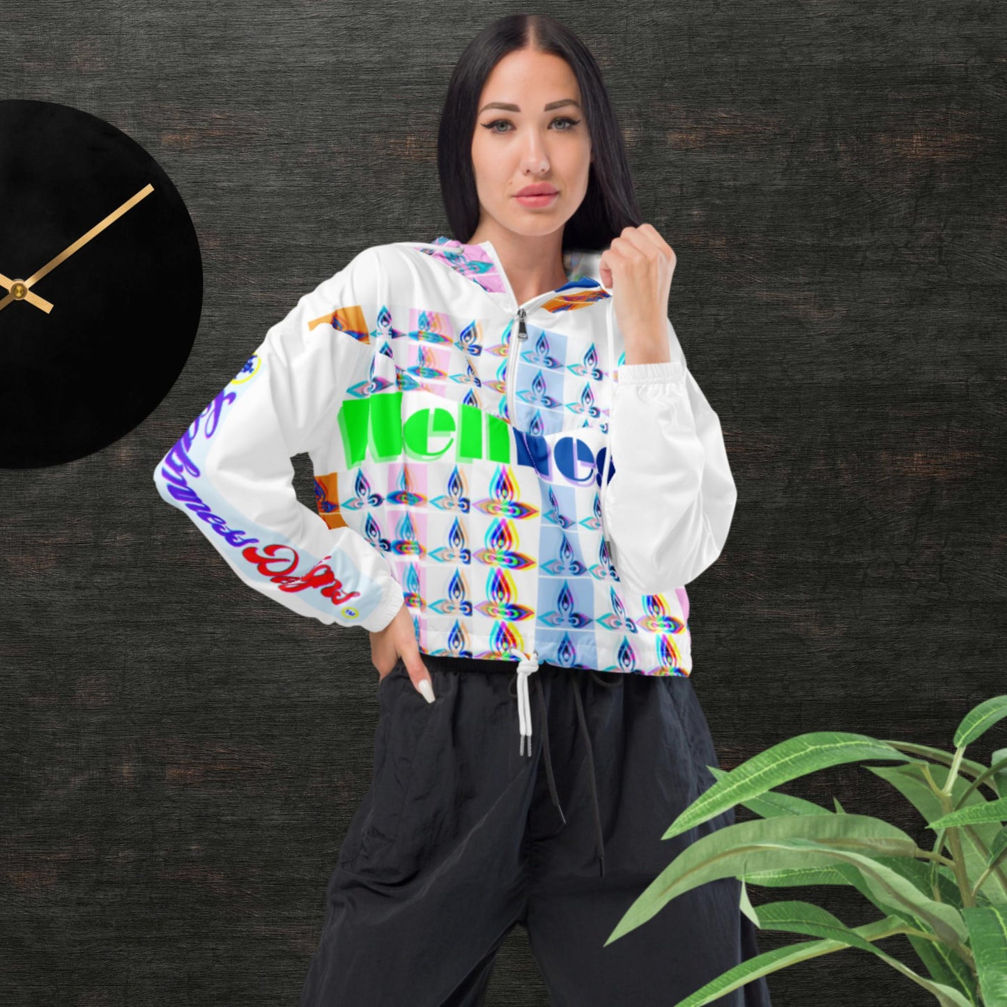 Wellness SPA Logo, Women’s cropped windbreaker