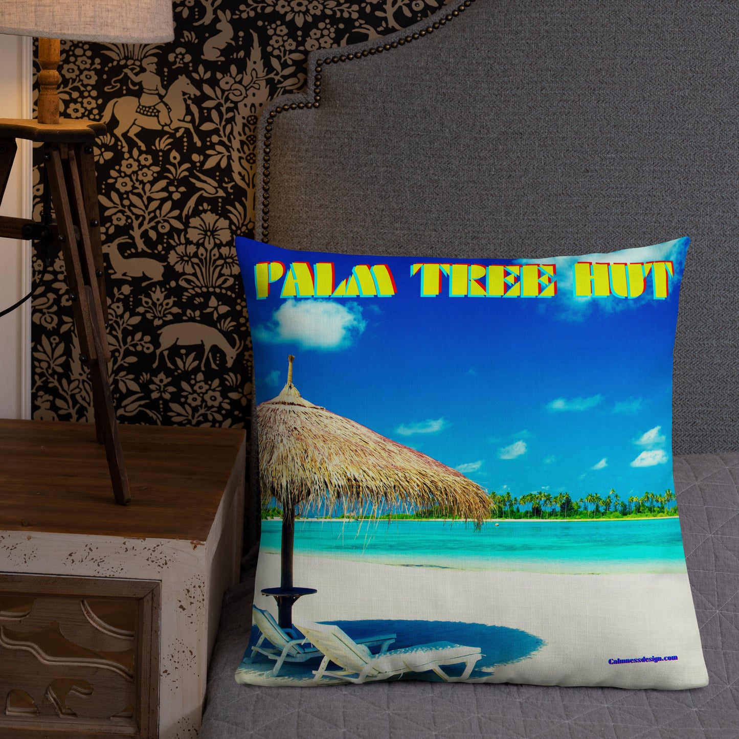 PALM TREE HUT  Premium Pillow