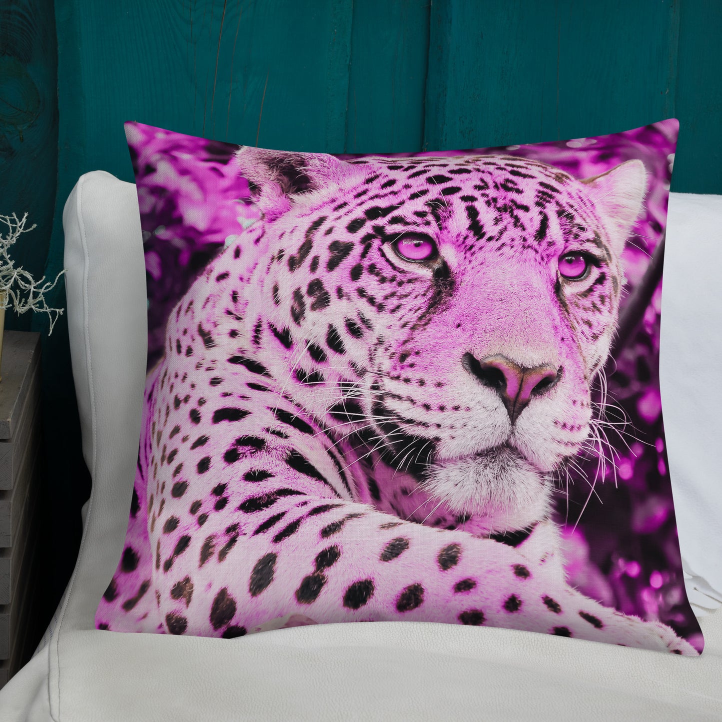 Beautiful Tiger Head   Premium Pillow