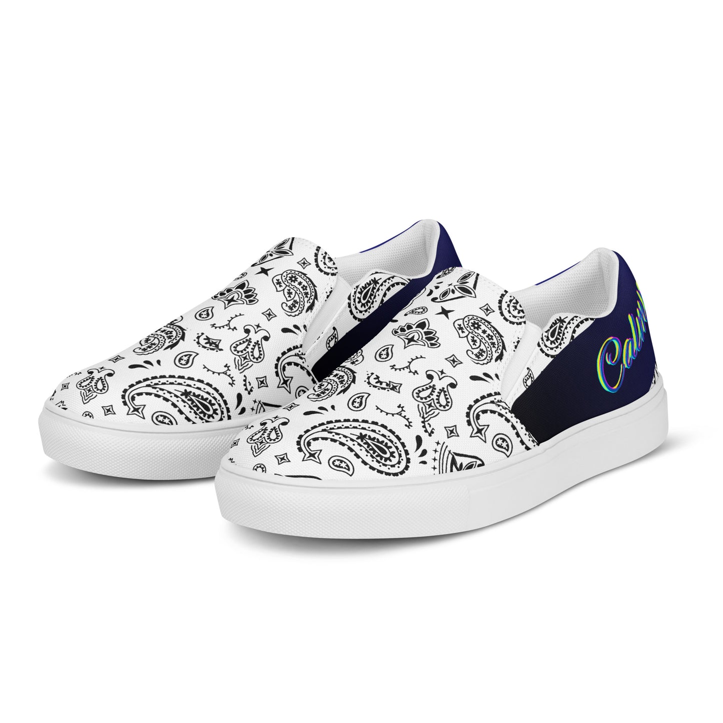 Black & White Bandana, Seamless Pattern, Men’s slip-on canvas shoes